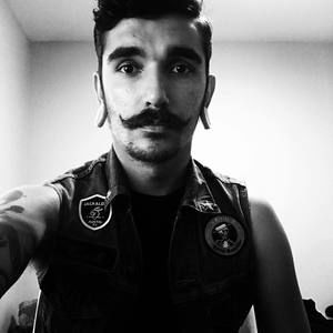 Meet your Posher, Zachary